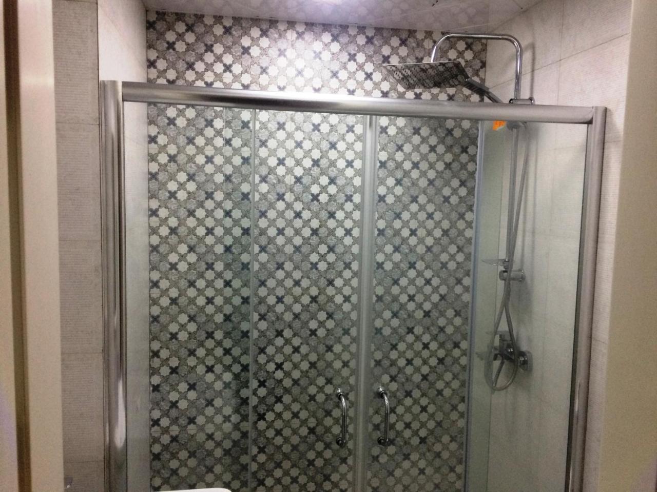 Park Azure Apartment Deluxe 2 Bedroom Baku Bagian luar foto